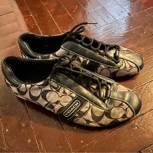 COACH KIRBY SNEAKERS SIZE 8.5 M